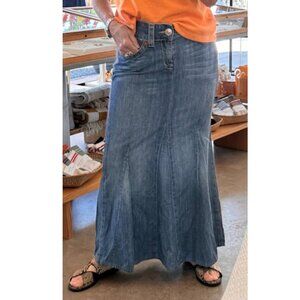 True Religion Women's Modest 5-Pocket Design Denim Long Maxi Skirt 27